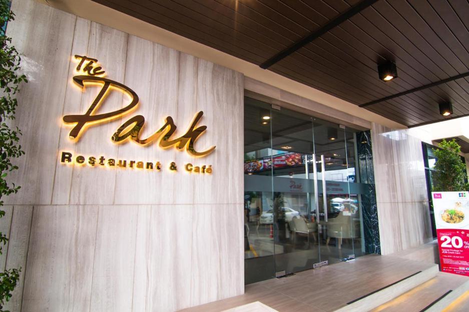 Pacific Park Hotel&Residence Si Racha Exterior foto
