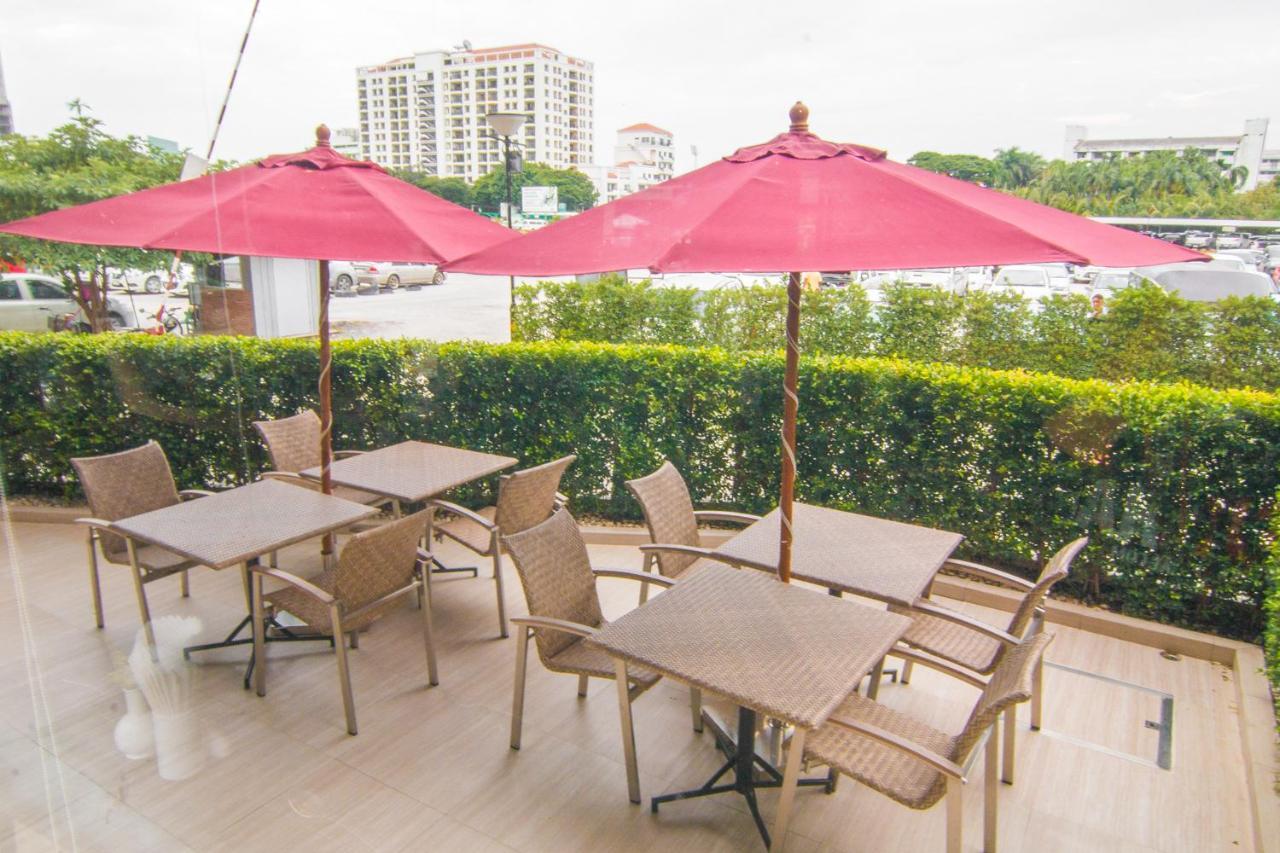 Pacific Park Hotel&Residence Si Racha Exterior foto