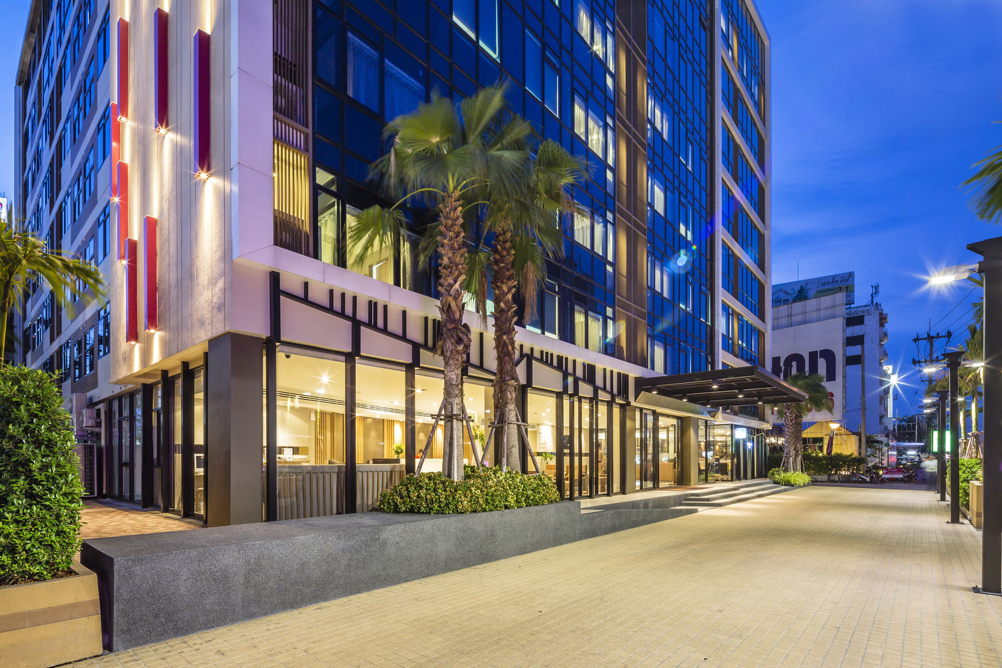 Pacific Park Hotel&Residence Si Racha Exterior foto