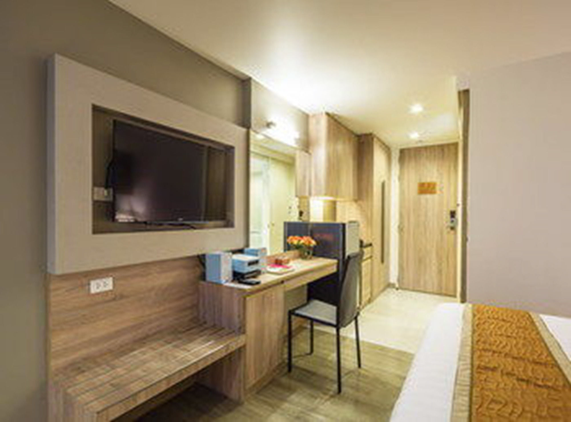 Pacific Park Hotel&Residence Si Racha Exterior foto